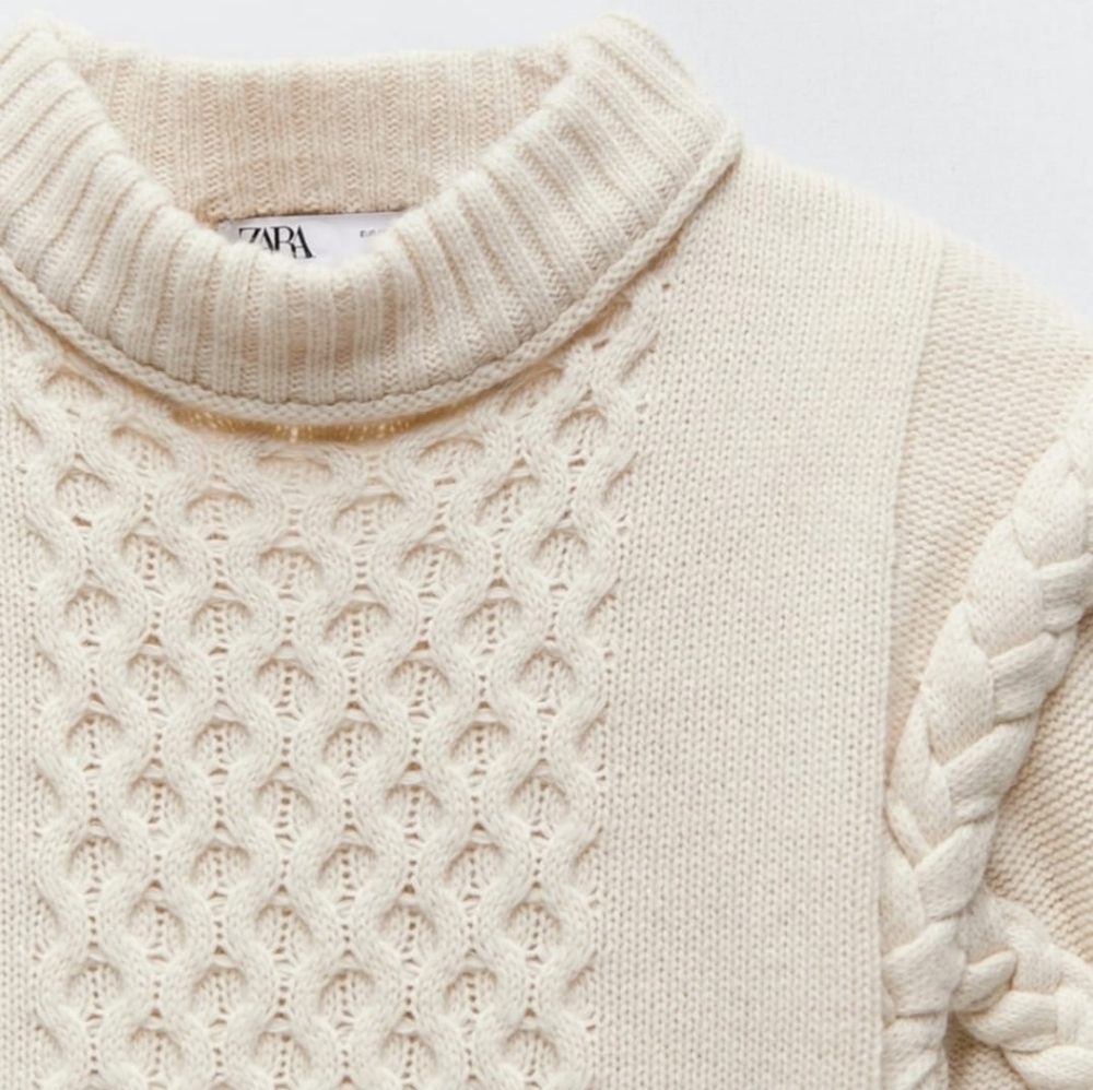 Zara shoulder pad knit sweater - Picture 3 of 4